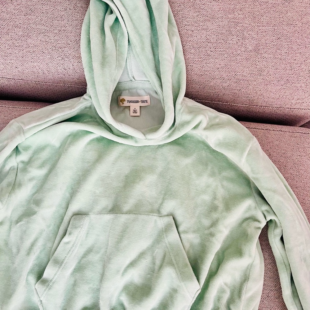 Tucker and Tate velour suit. Cargo joggers and hoodie sweatshirt. Size 4t
